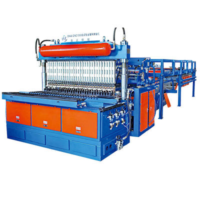 150KVA que solda Mesh Machine With Online Bending para a cerca Panel