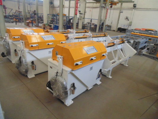 Fio de aço do controle do PLC que endireita e retidão 2mm/m da máquina de corte