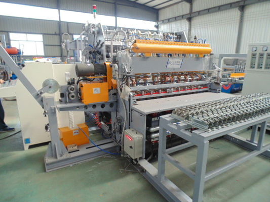 Galinha profissional Mesh Making Machine High Speed 90times/Min de 2-4mm