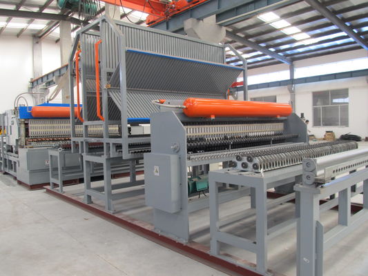 Painel pneumático automático do Rebar de Mesh Welding Machine For Reinforcing da cerca